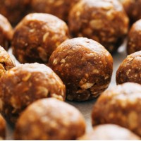 Combo of Peanut Balls 200g & Sesame Balls 200g