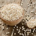 Pearl Barley ( Dehusked and eatable form)